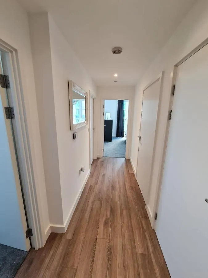 Beautiful 2-Bed Flat Apartment London